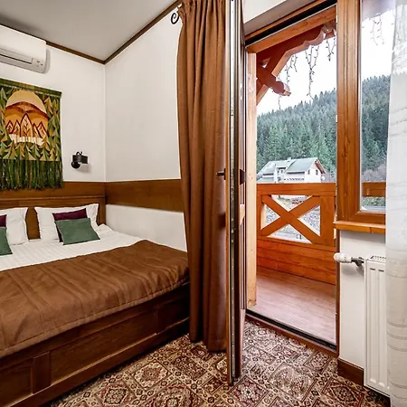 Deluxe 2* 塔塔里夫