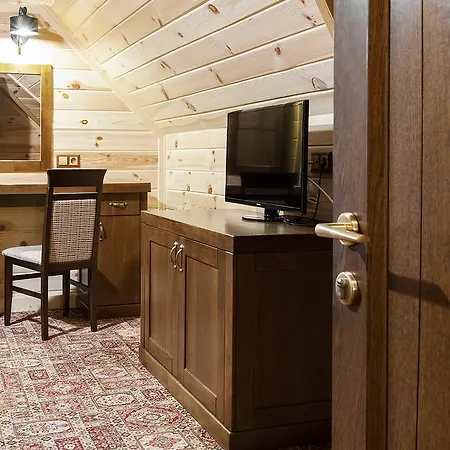 Deluxe Hotel Tatariv