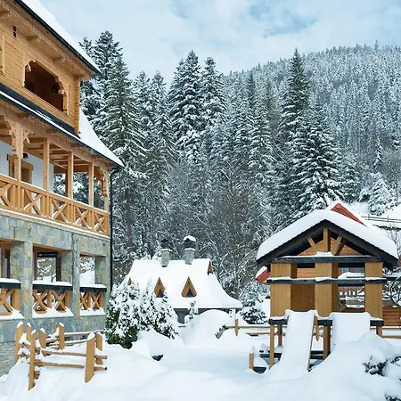 Deluxe Hotel Tatariv