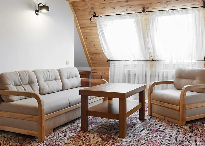 Deluxe 2* Tatariv