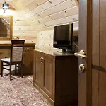 Deluxe Отель Татаров