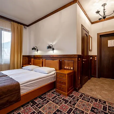 Otel Deluxe 2*